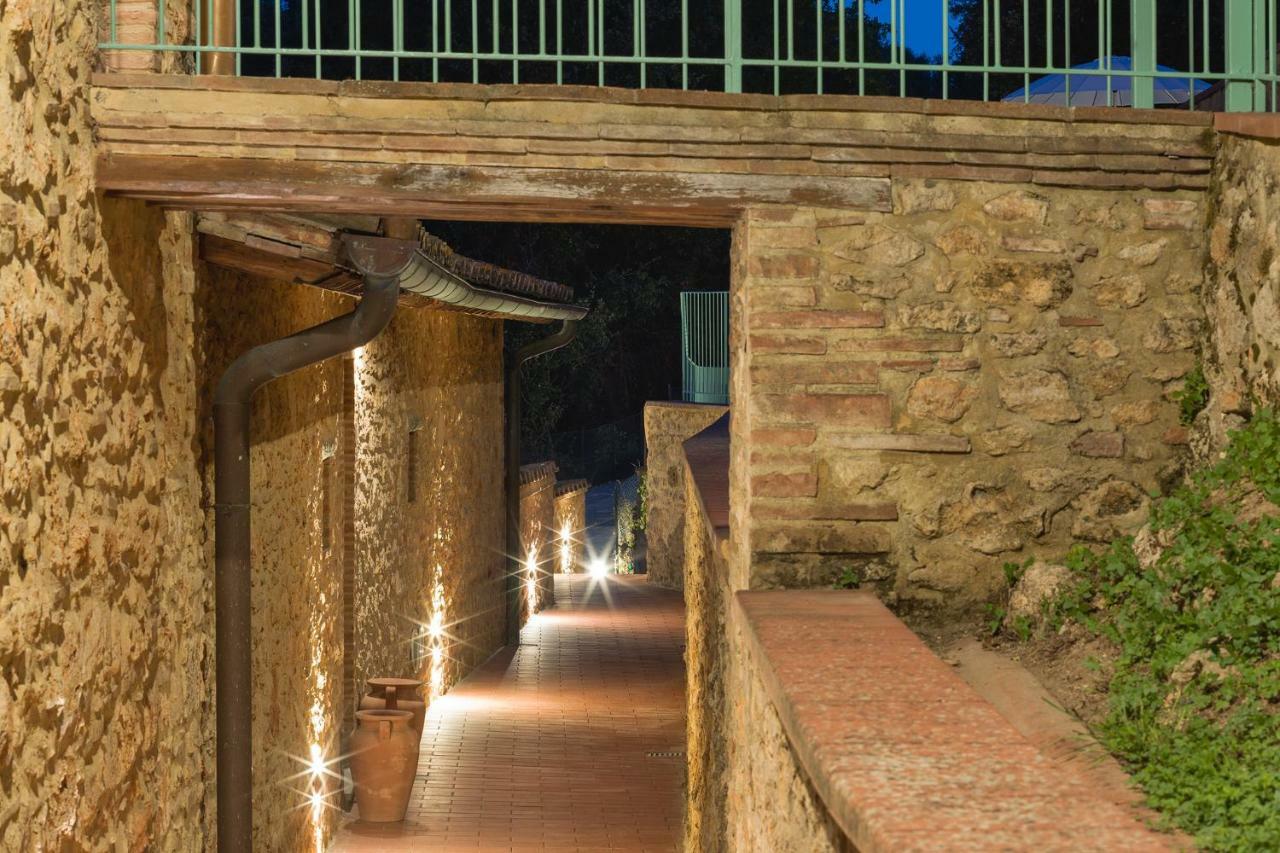 פוג'יבונסי Villa La Coccola מראה חיצוני תמונה